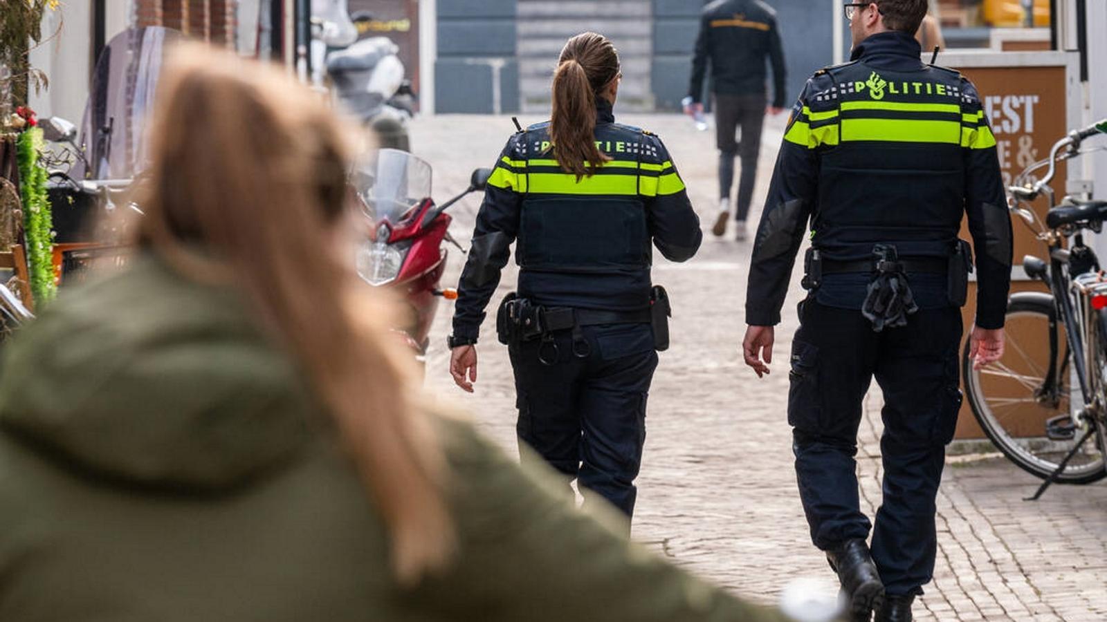 Hollanda'da Katalan Öğrencilere Silahlı Tehdit ve Aşağılama Şoku