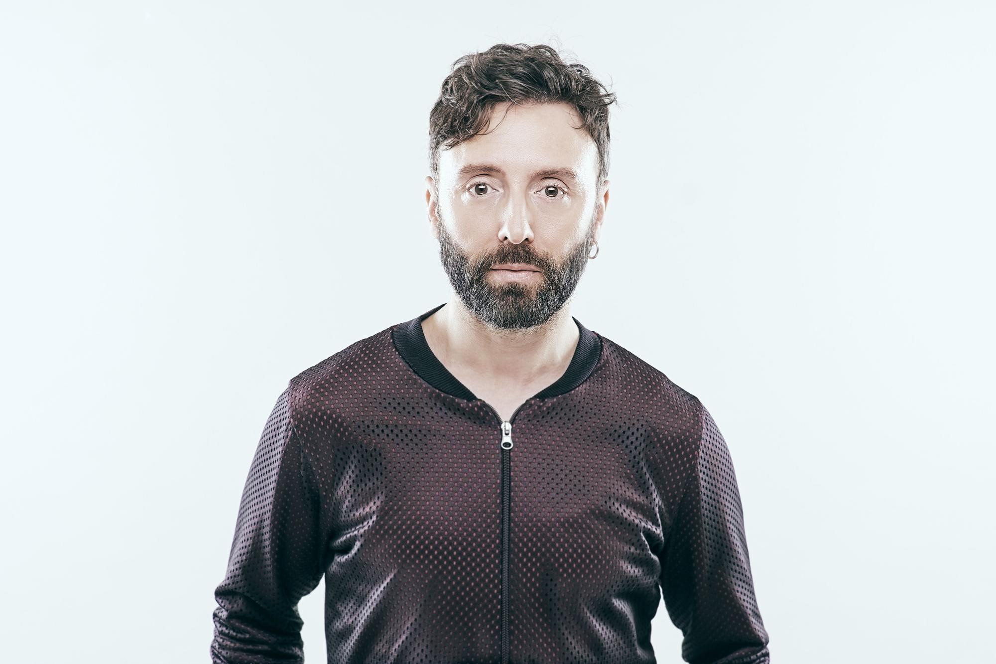 Dafnis Balduz'dan Yaz Okuması: 'Salt Keyif İçin Okudum' Dediği Roman Önerisi
