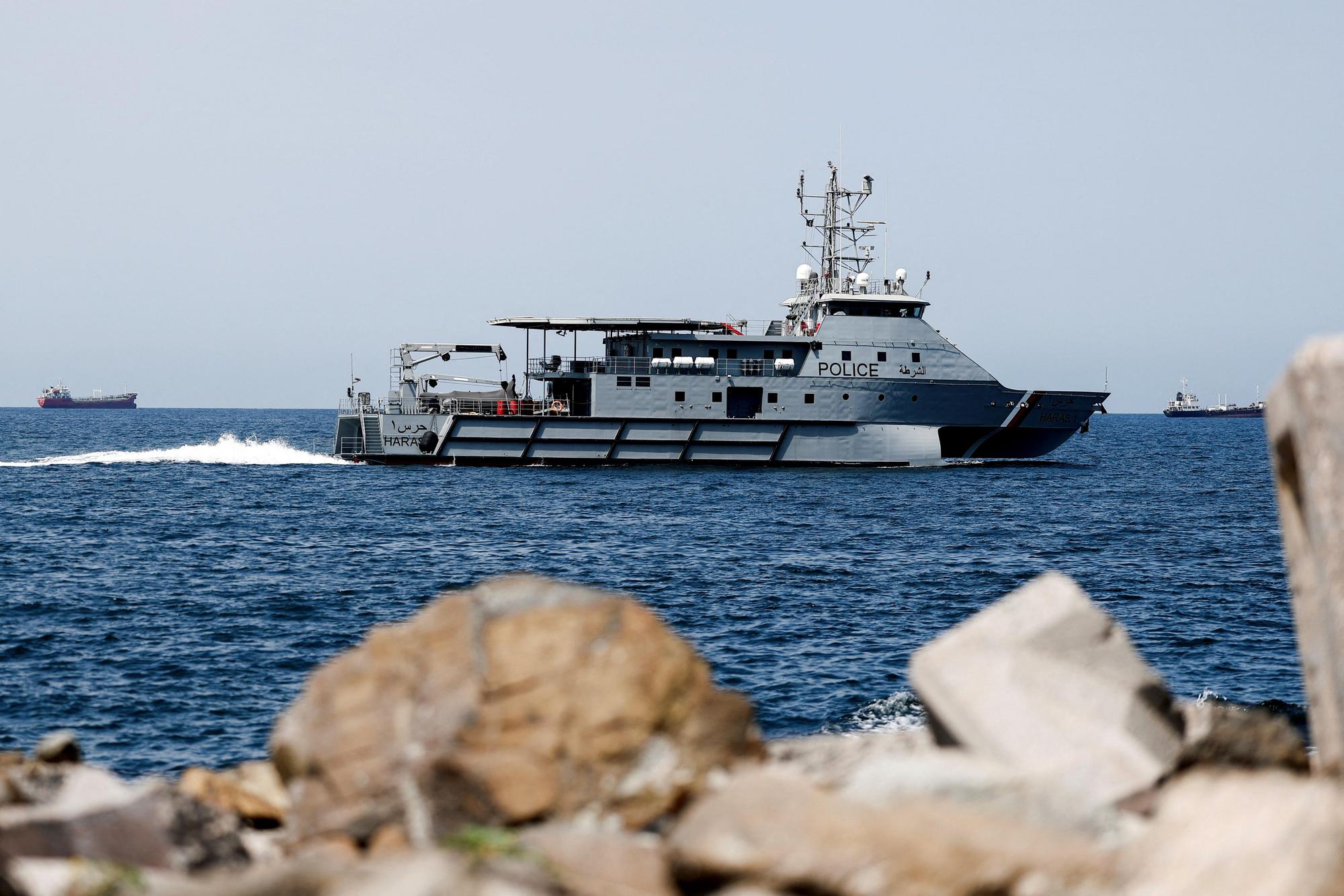 Hürmüz Boğazı'nda Gerilim Tırmanıyor: İran'ın Mayın Tehdidi Dünya Ticaretini