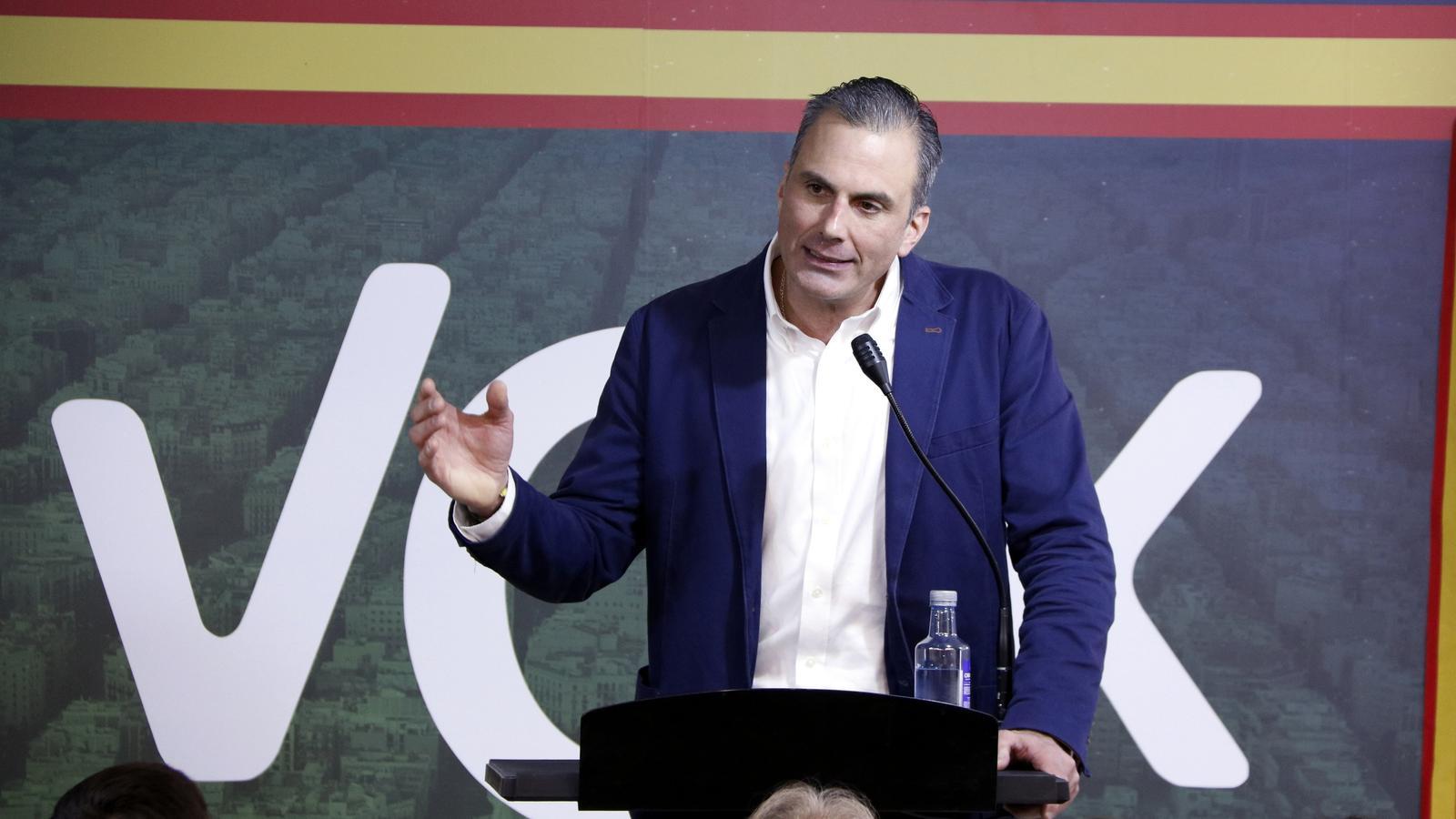 İspanya Siyasetinde Deprem: Vox, Kurucu İsmi Javier Ortega Smith'i Partiden İhraç Etti