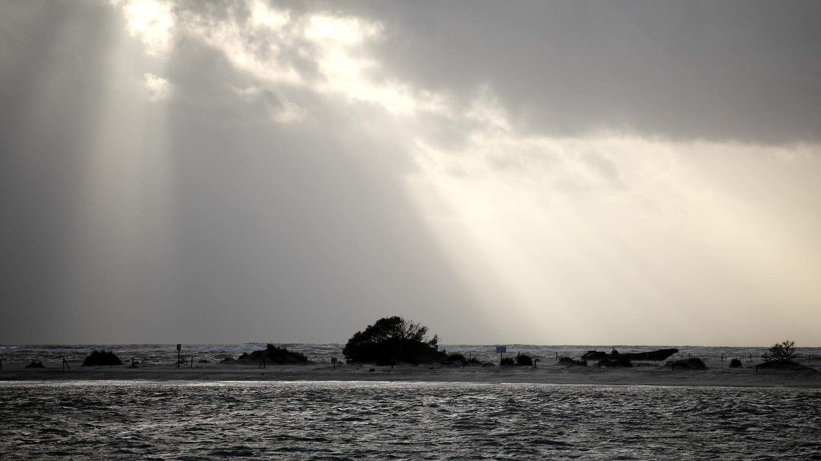 İspanya Kıyılarında Narkotik Ağının Gençleri Tuzağına Çekmesi: Her Sınıftan Üç Çocuk