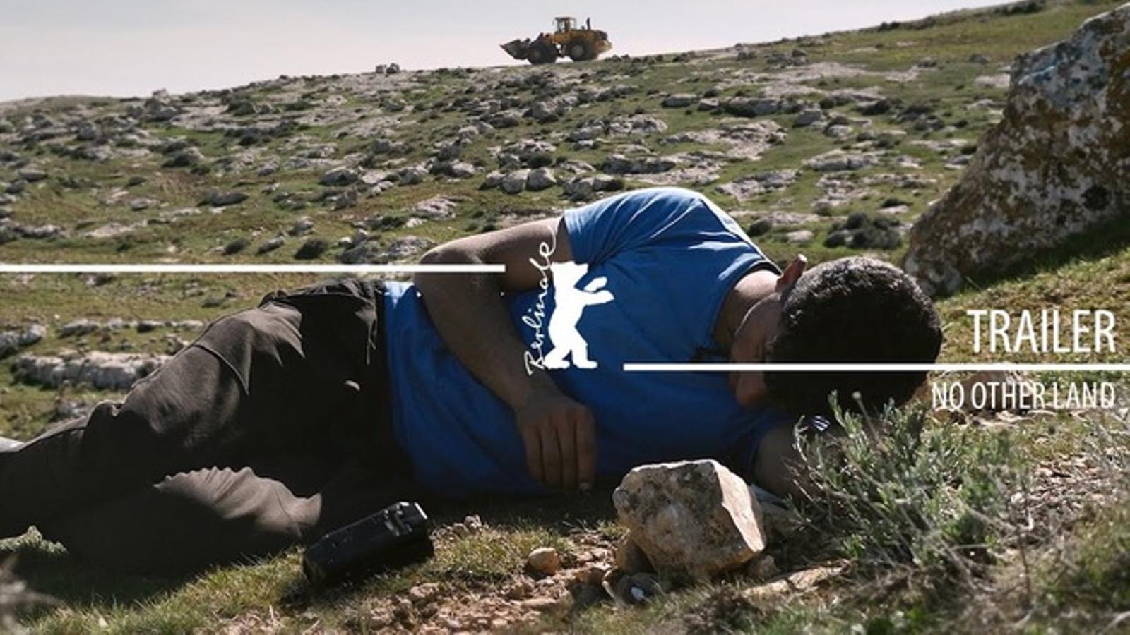 İsrailli Yerleşimciler, Ödüllü Belgesele İlham Veren Camiyi Kundakladı: Batı Şeria'da