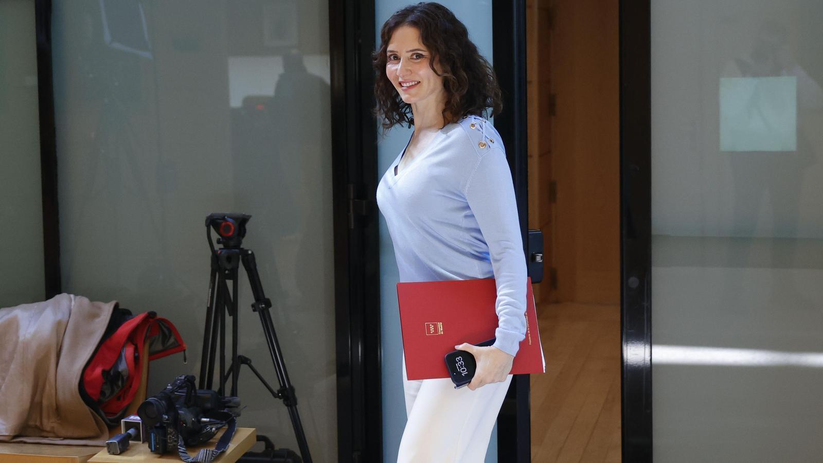 Ayuso'dan Tarihi Gerçekleri Saptıran Tartışmalı Çıkış: "Meksika, İspanyollar Gelene