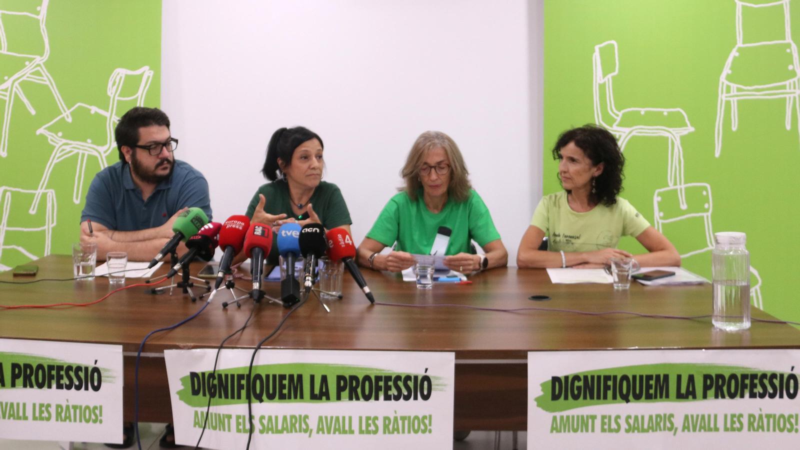 Katalonya'da Eğitimde Gerilim Tırmanıyor: USTEC Hükümetin Reform Teklifini Reddetti