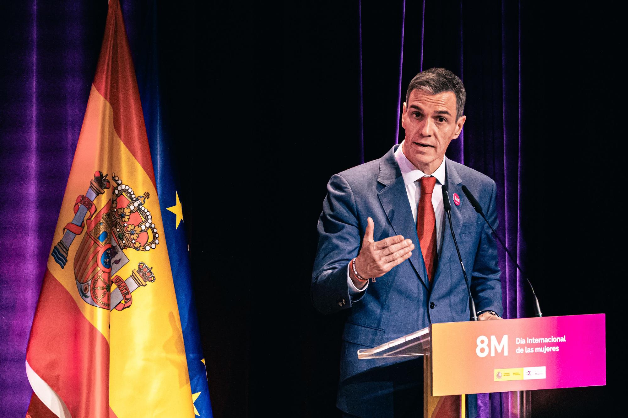 İspanya'da 'Savaşa Hayır' Rüzgarı: Sánchez'e Zorlu Dönemde Siyasi Canlanma