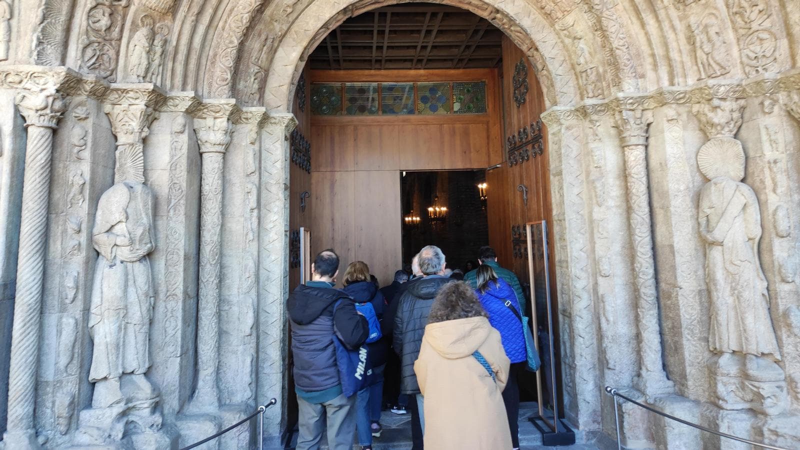 Ripoll Manastırı: Geçmiş Katalonya Başkentinin Tarihini Keşfetmek