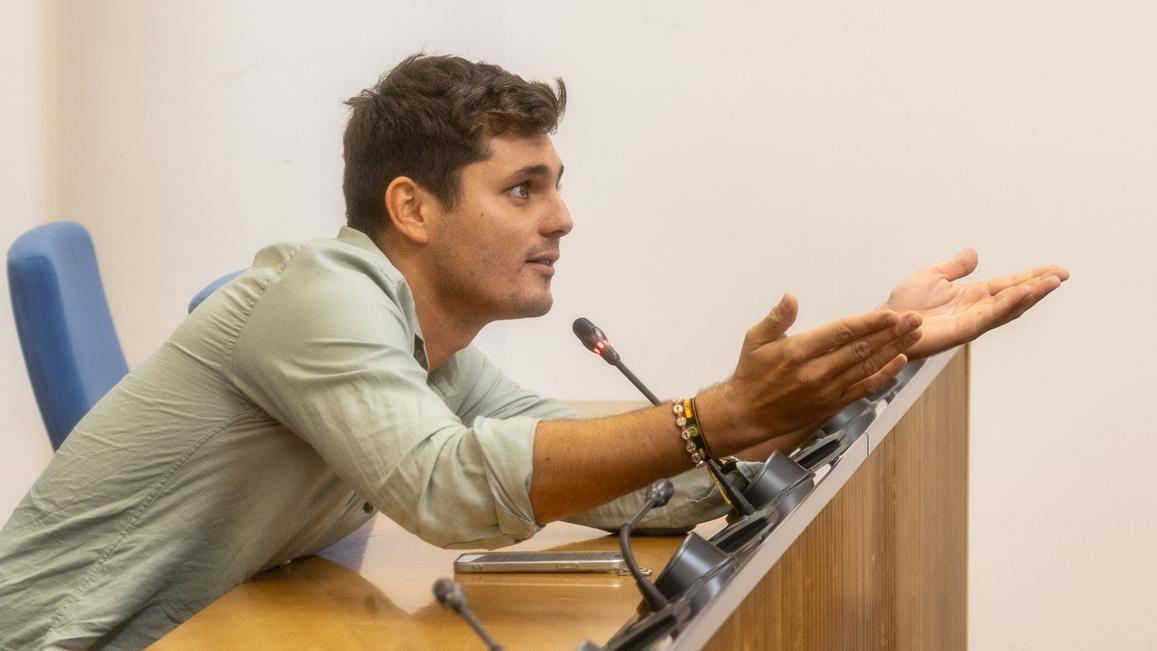 İspanya Kongresi'nden Aşırı Sağcı Provokatör Vito Quiles'e Akreditasyon Şoku