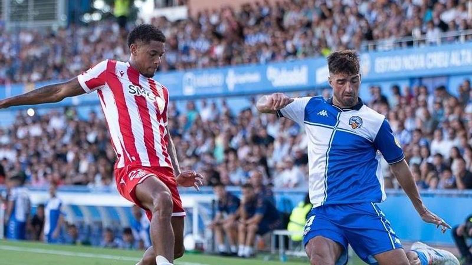 Sabadell Rüyası Devam Ediyor: Almeria'yı Mağlup Edip Yenilmezliğini Korudu